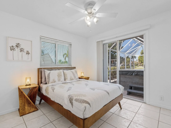 Discover a Great Retreat in Cape Coral - 3 Bedroom Home with Private Pool